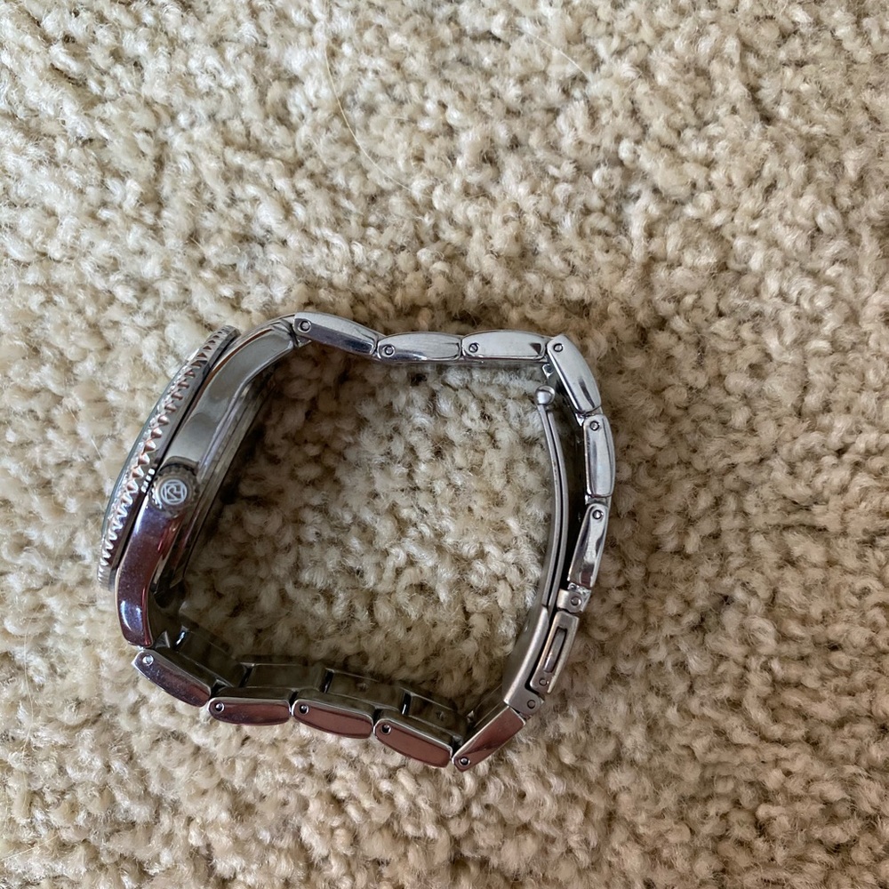 Relic Watch - image 4